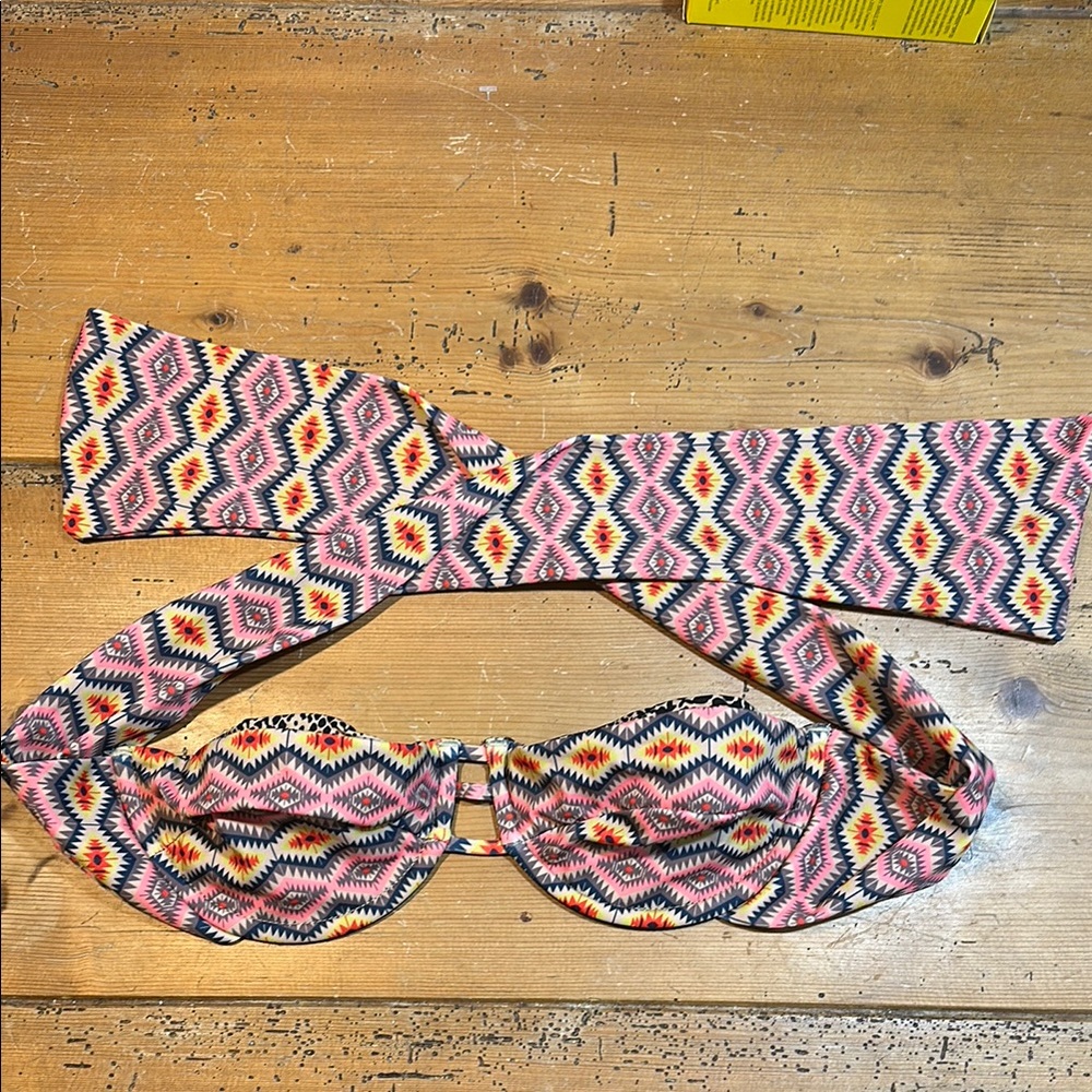 Acacia size P strapless bikini worn once